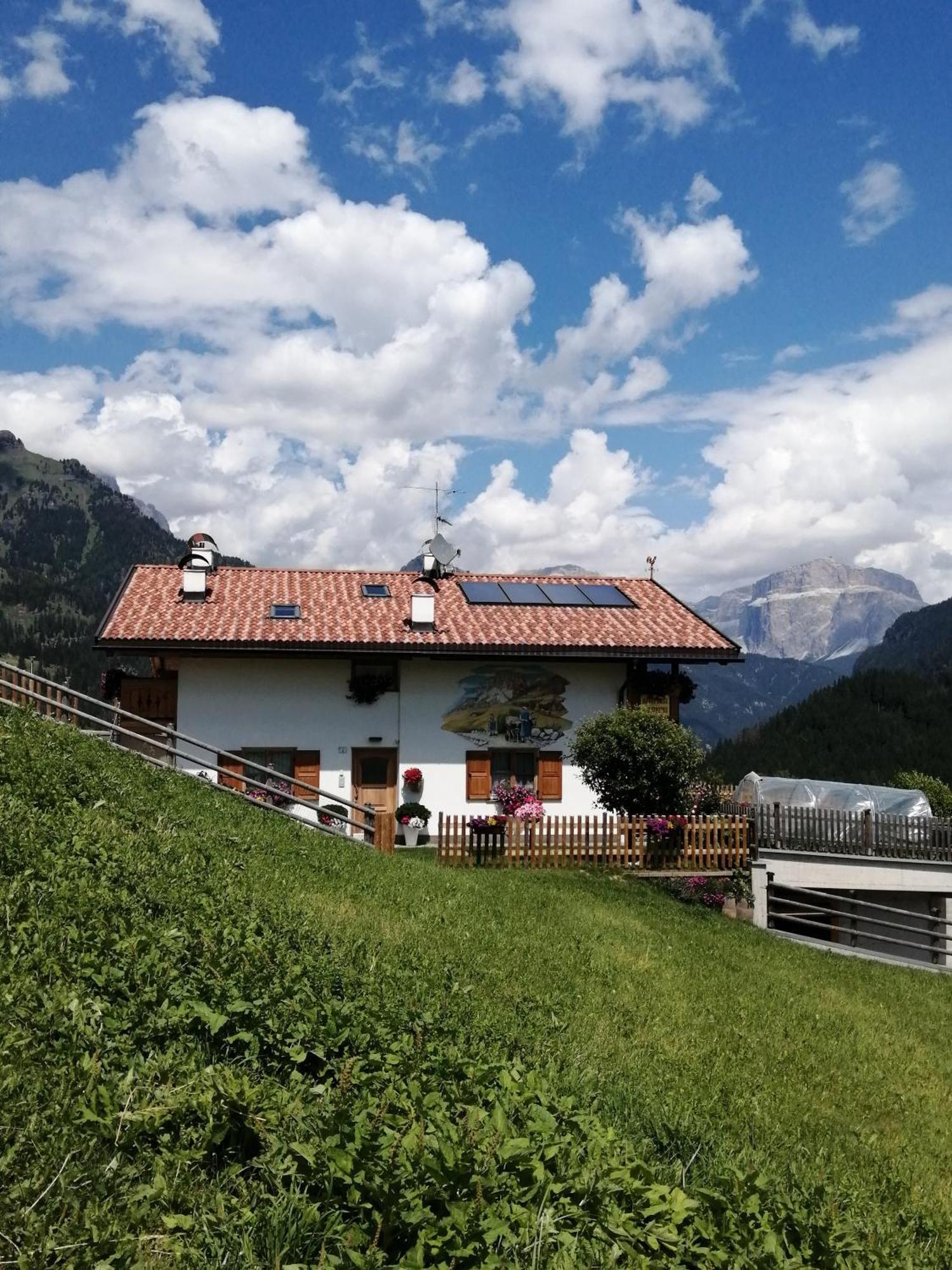 Villetta Muncion Pozza di Fassa Exteriér fotografie